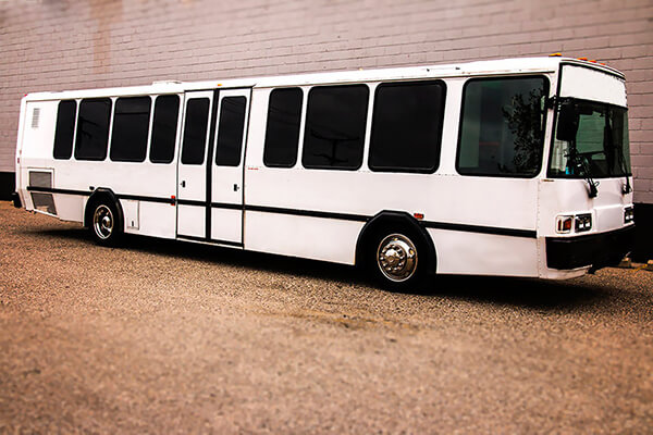 Tips For Renting a Party Bus in Baton Rouge, Louisiana